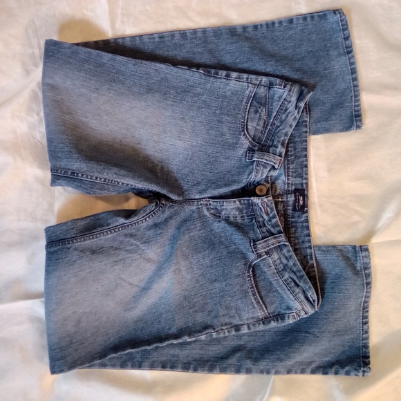 Bailey's Point size 11 - Picture 2 of 2